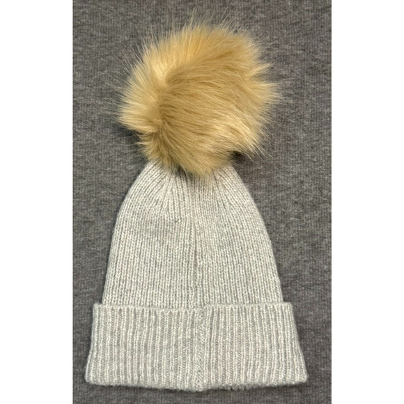 LOFT Beanie Hat Knit Faux Fur Pom Beige - New with Tags - Picture 3 of 7